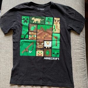 Minecraft t-shirt, boys large (10/12)